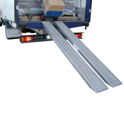 Rampas de Alumínio com Superfície Anti-Deslizante 2000X400MM 400KG 50031